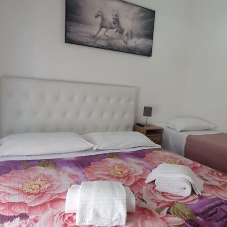Alloggio Turistico Di Fuoco C Ρώμη Εξωτερικό φωτογραφία